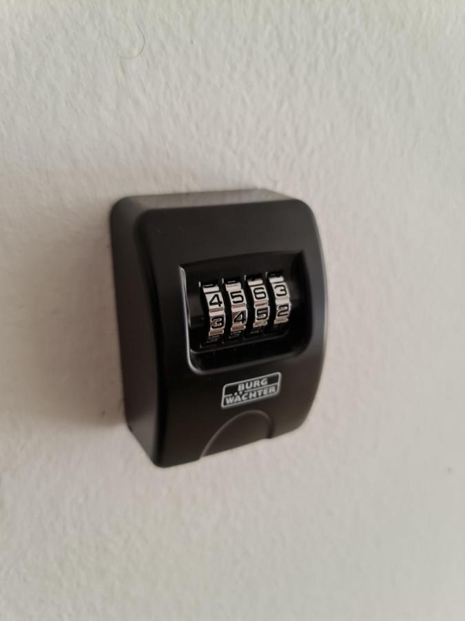 Apartment Pemper - Self Check In And Check Out 오토칵 외부 사진