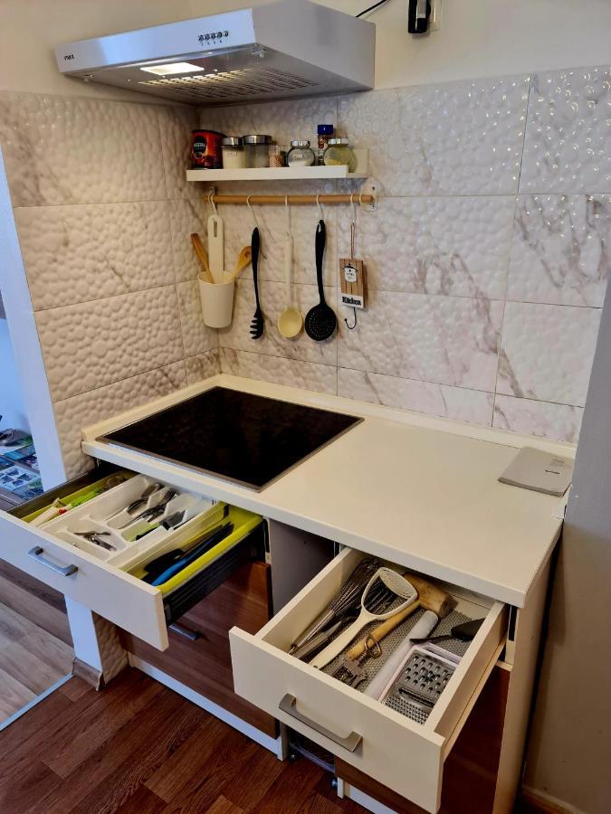 Apartment Pemper - Self Check In And Check Out 오토칵 외부 사진