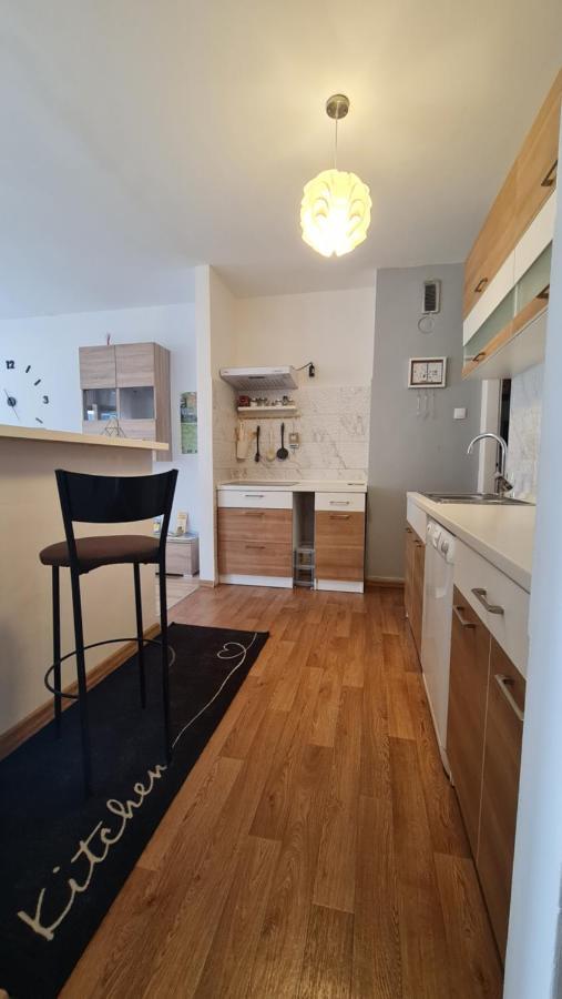 Apartment Pemper - Self Check In And Check Out 오토칵 외부 사진