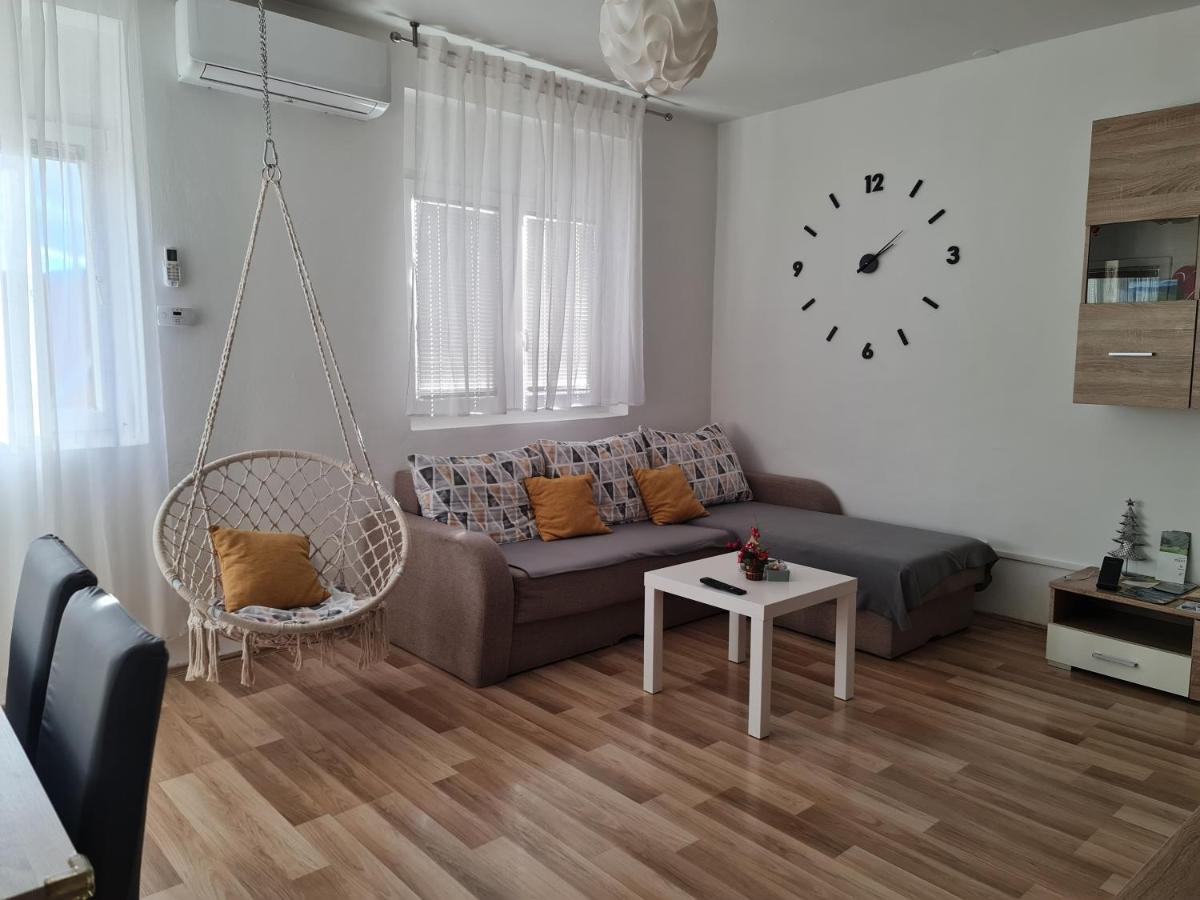 Apartment Pemper - Self Check In And Check Out 오토칵 외부 사진