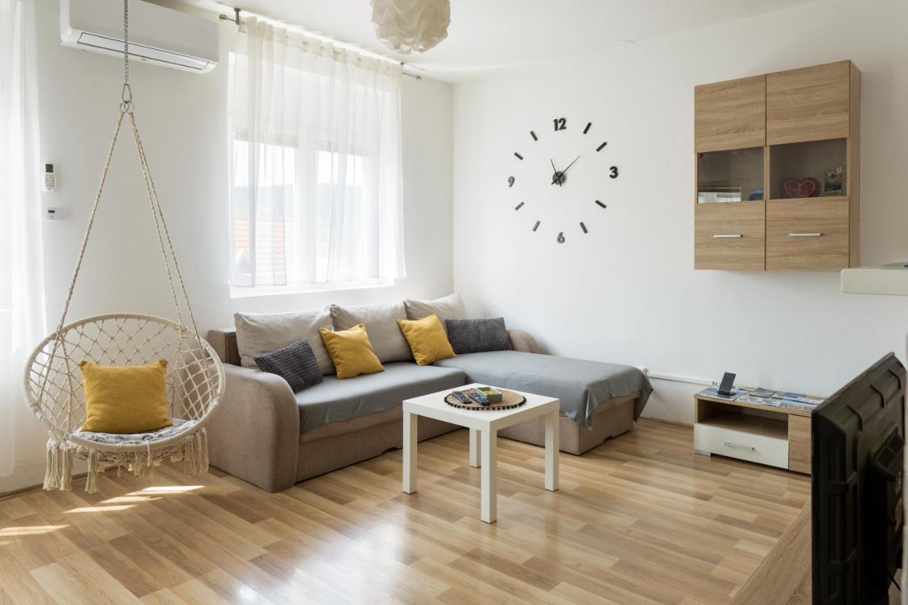 Apartment Pemper - Self Check In And Check Out 오토칵 외부 사진