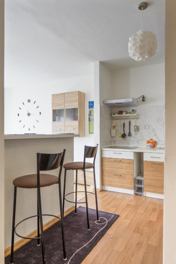 Apartment Pemper - Self Check In And Check Out 오토칵 외부 사진