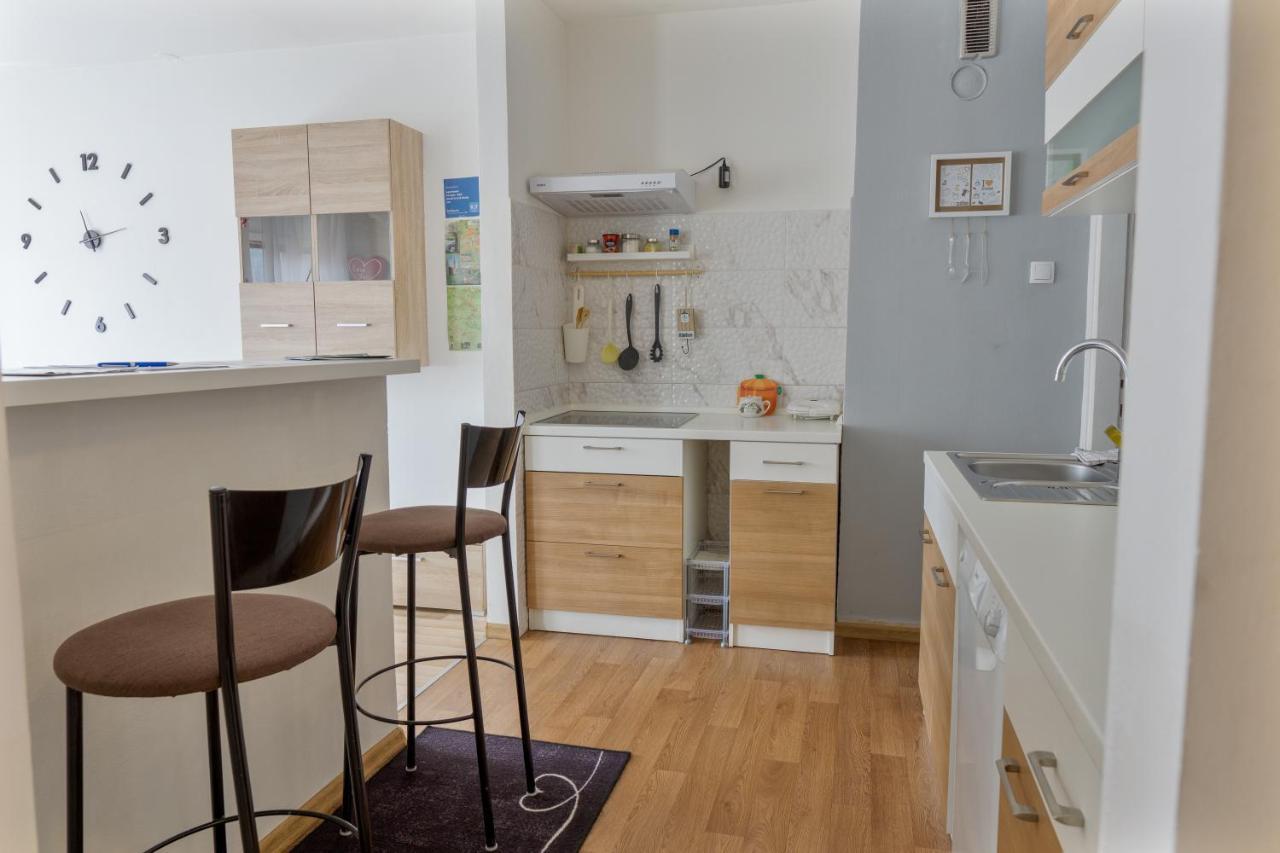 Apartment Pemper - Self Check In And Check Out 오토칵 외부 사진